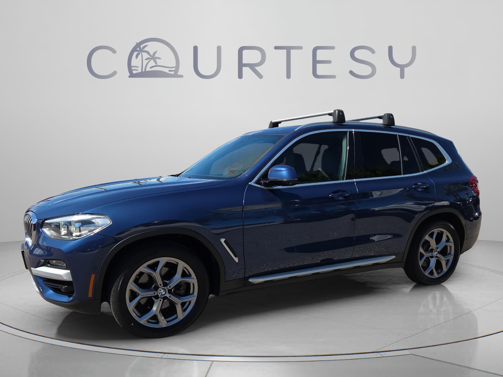2021 BMW X3 xDrive30i — photo 1 of 42