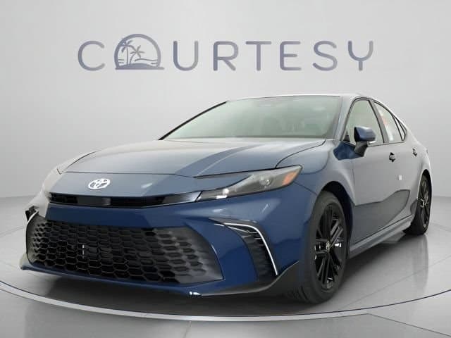 2026 Toyota Camry SE — photo 1 of 37
