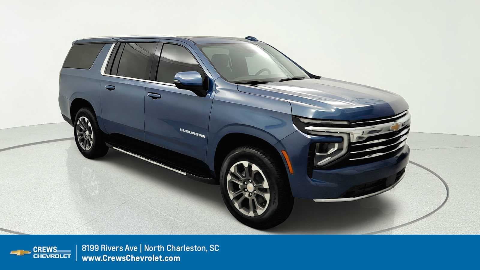 2026 Chevrolet Suburban LT — photo 1 of 38