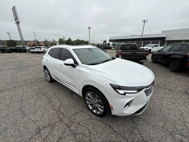 2023 Buick Envision Avenir — photo 1 of 7