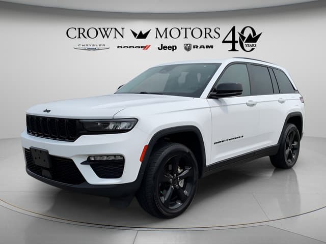 2023 Jeep Grand Cherokee Limited — photo 1 of 35