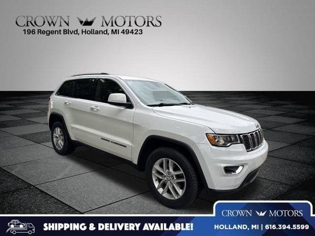 2017 Jeep Grand Cherokee Laredo — photo 1 of 10