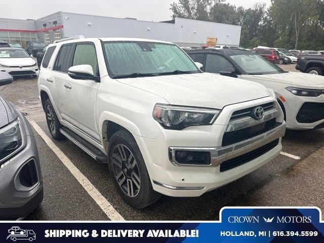 2020 Toyota 4Runner Limited — photo 1 of 14
