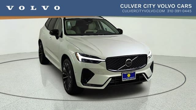 2026 Volvo XC60 B5 Ultra — photo 1 of 40