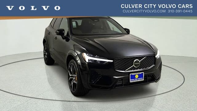 2026 Volvo XC60 plug-in hybrid T8 Polestar Engineered — photo 1 of 44