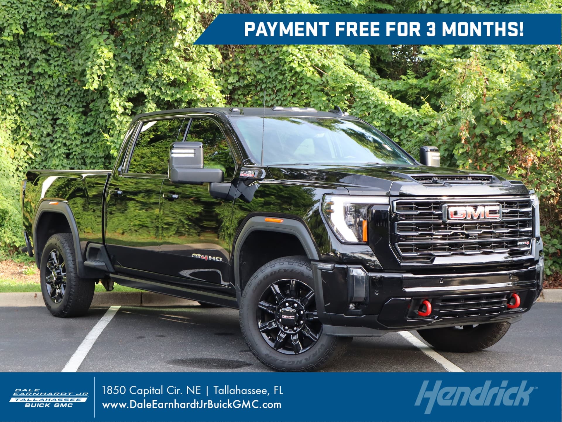 2024 GMC Sierra 2500HD AT4 — photo 1 of 60