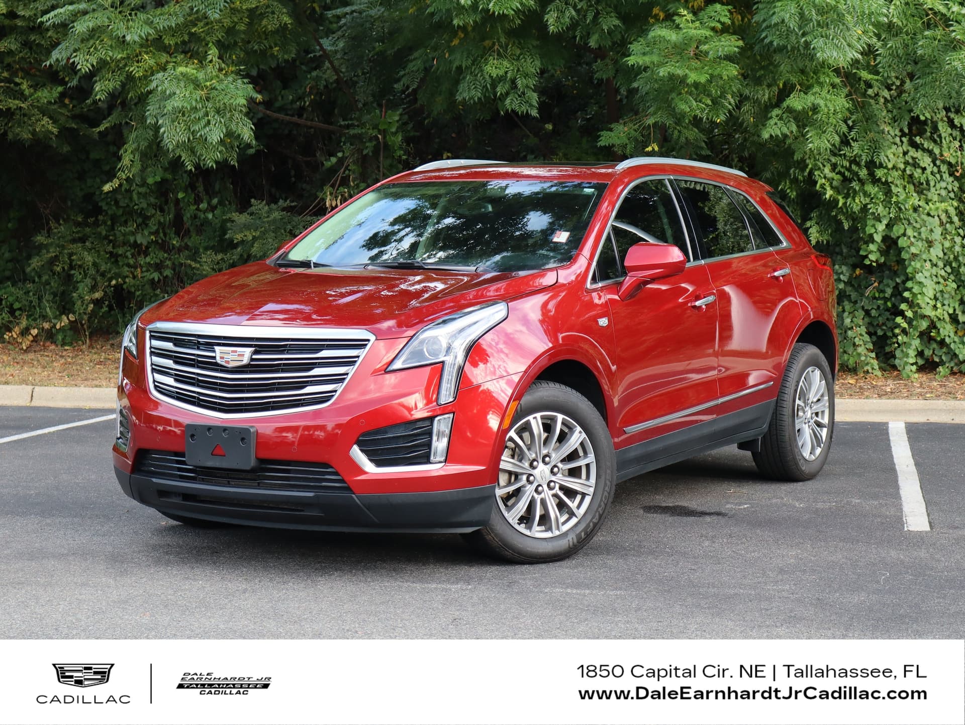 2019 Cadillac XT5 Luxury FWD — photo 1 of 50