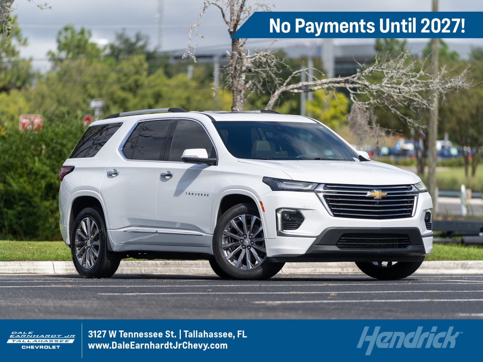 2022 Chevrolet Traverse Premier — photo 1 of 49