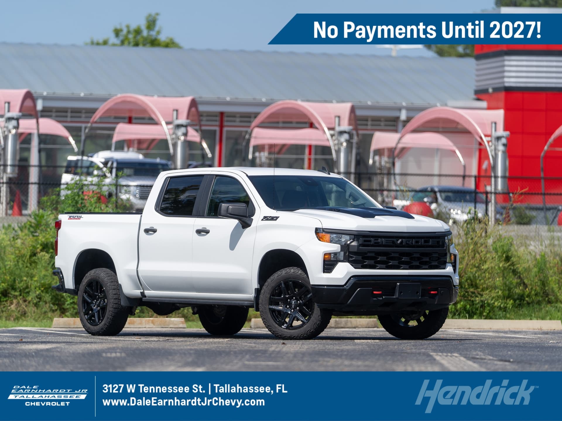2024 Chevrolet Silverado 1500 Custom Trail Boss — photo 1 of 45