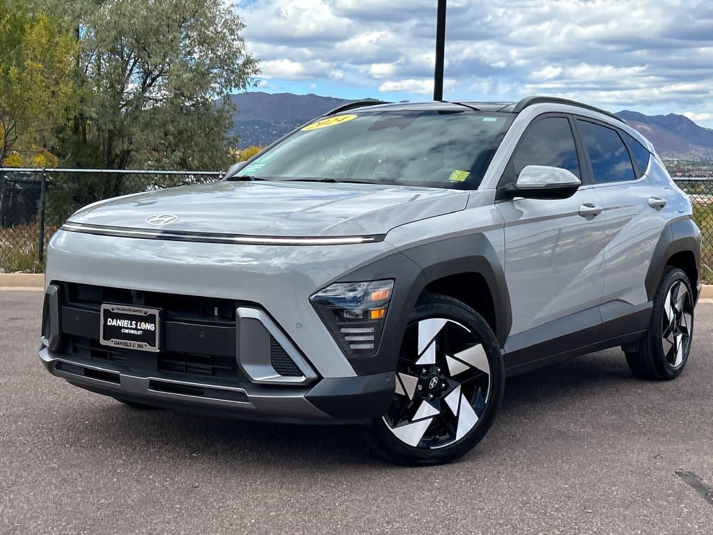 2024 Hyundai Kona Limited — photo 1 of 36