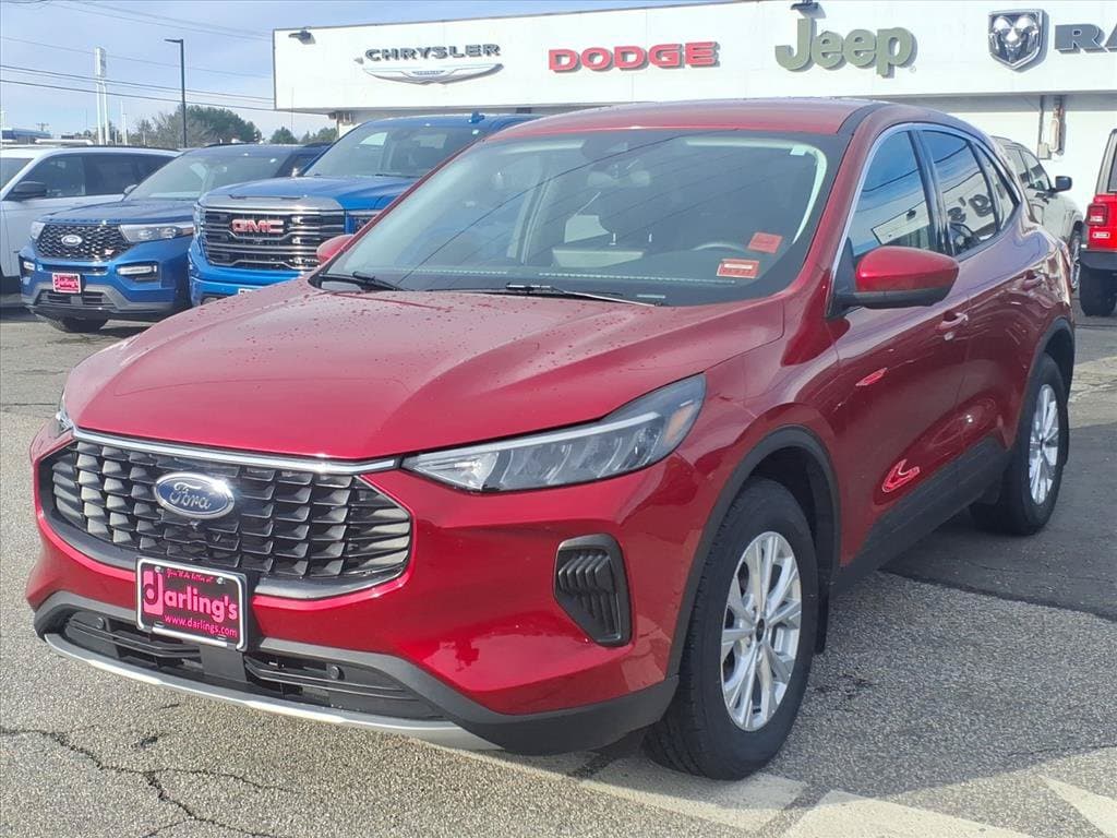 2023 Ford Escape Base — photo 1 of 15