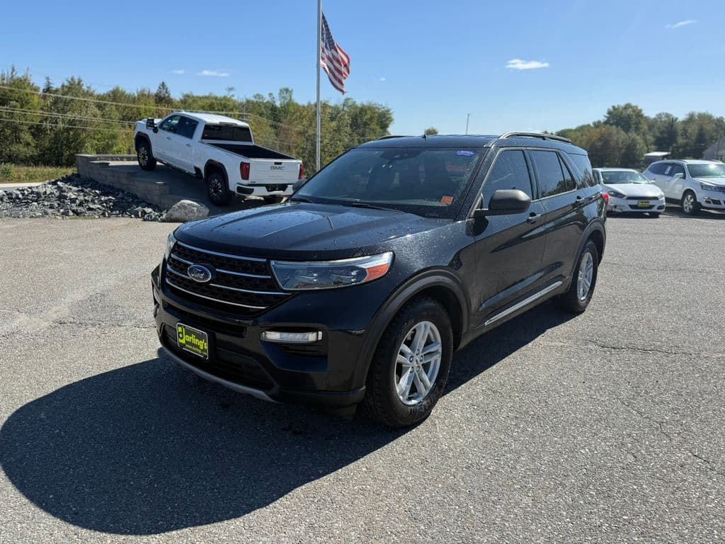 2020 Ford Explorer XLT — photo 1 of 11