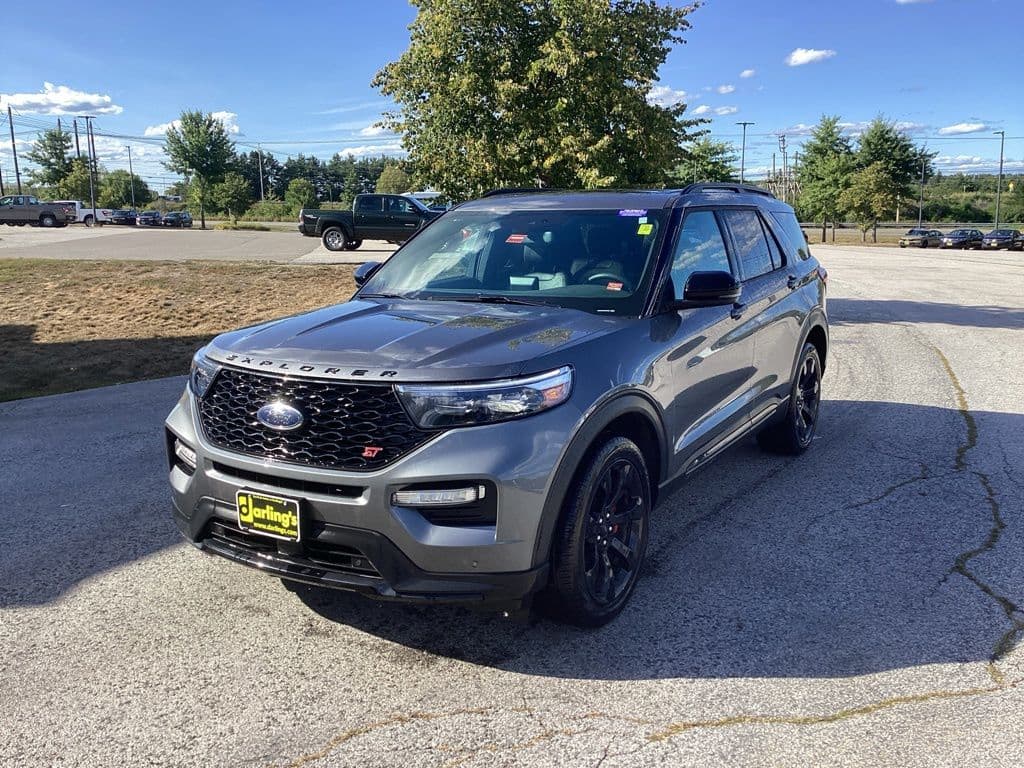 2024 Ford Explorer ST — photo 1 of 5