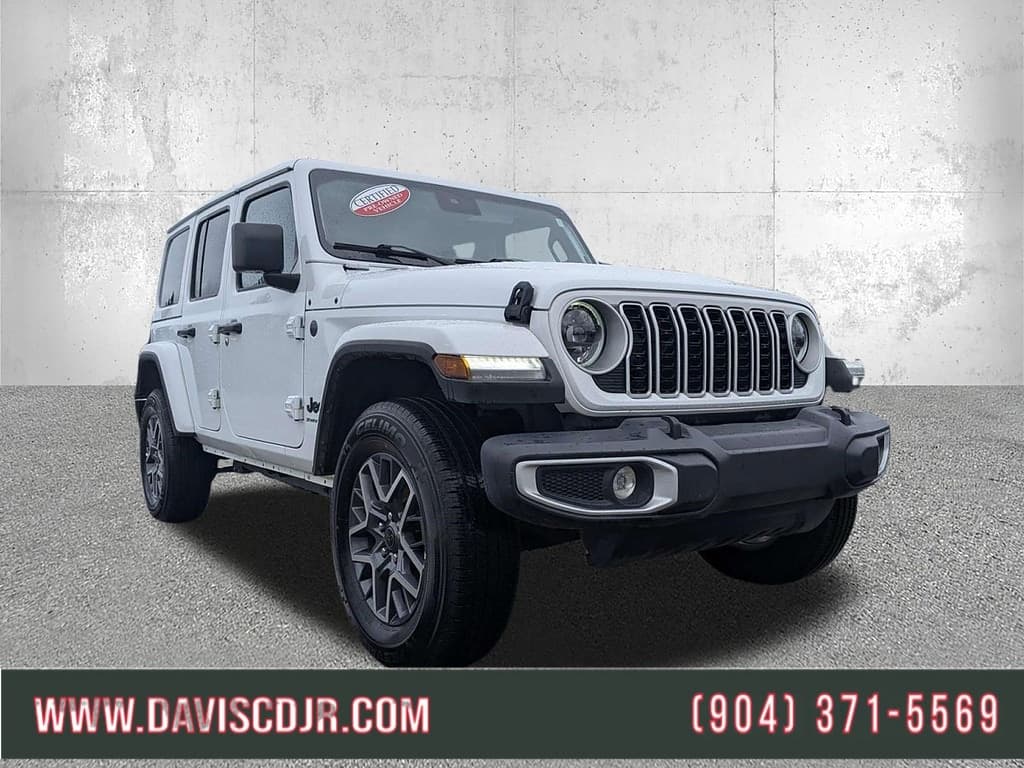 2025 Jeep Wrangler Sahara — photo 1 of 47