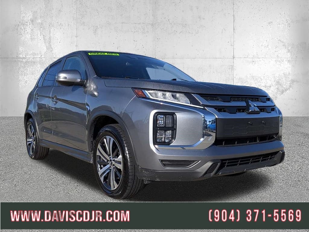 2025 Mitsubishi Outlander Sport SE — photo 1 of 34