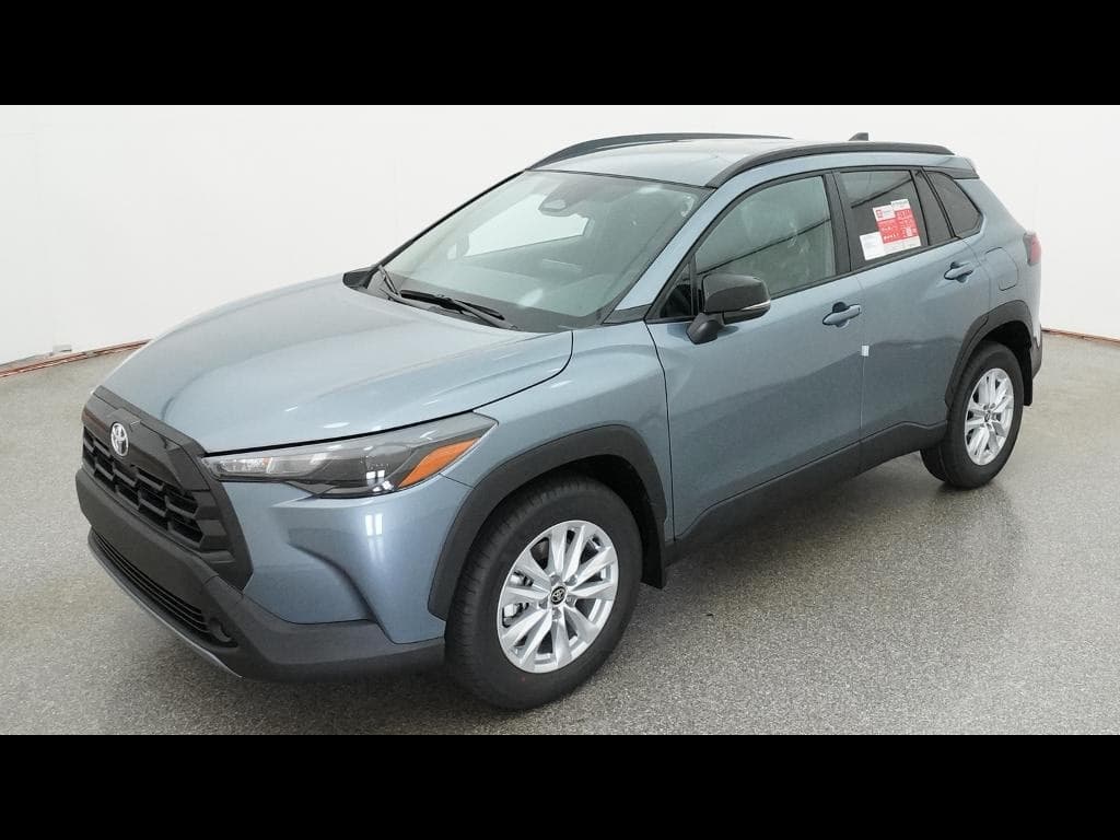 2026 Toyota Corolla Cross LE — photo 1 of 65
