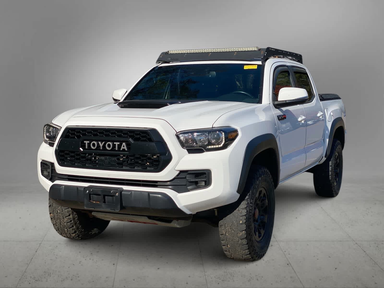 2019 Toyota Tacoma 4WD Base — photo 1 of 34