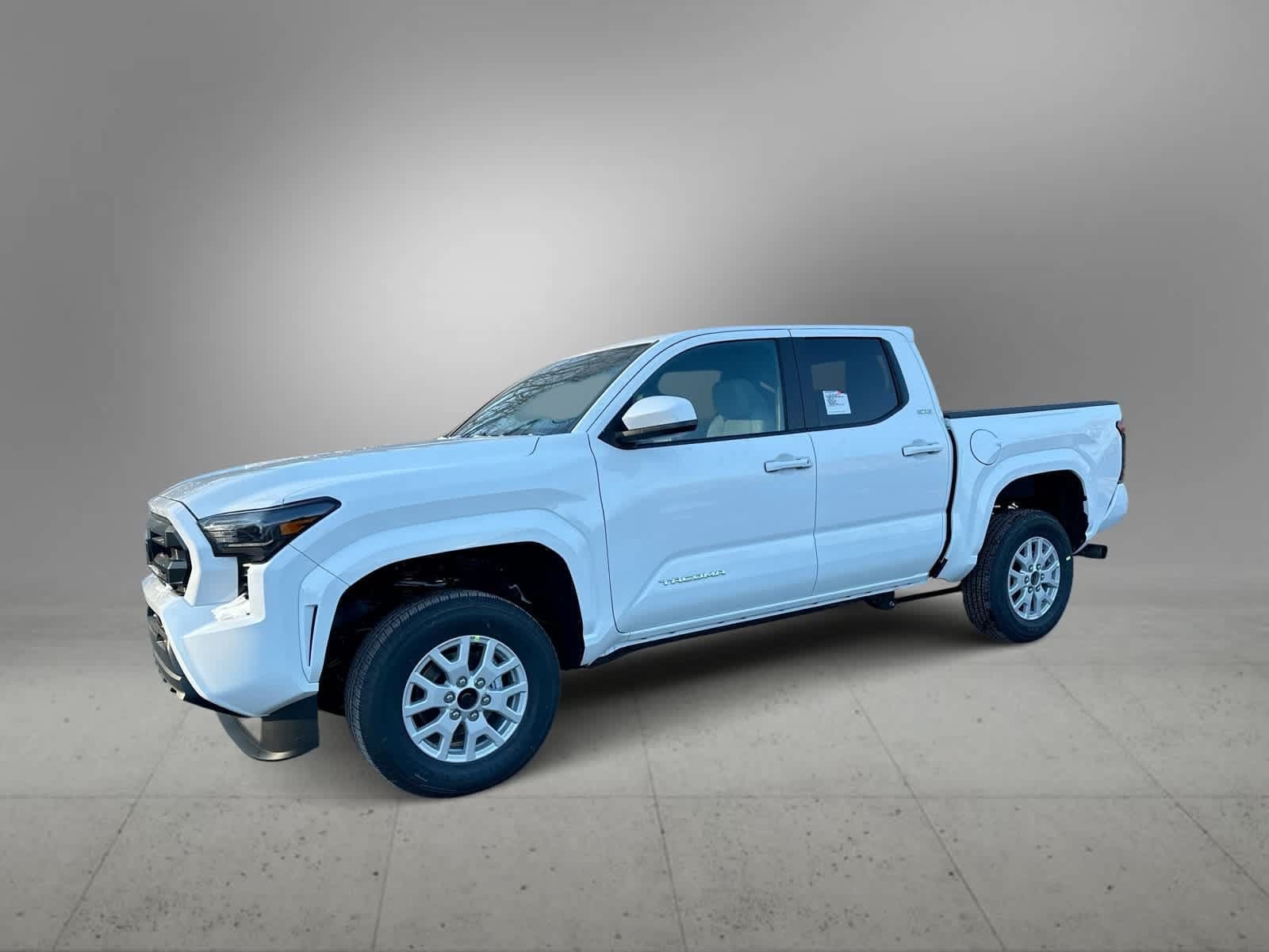 2026 Toyota Tacoma SR5 — photo 1 of 35