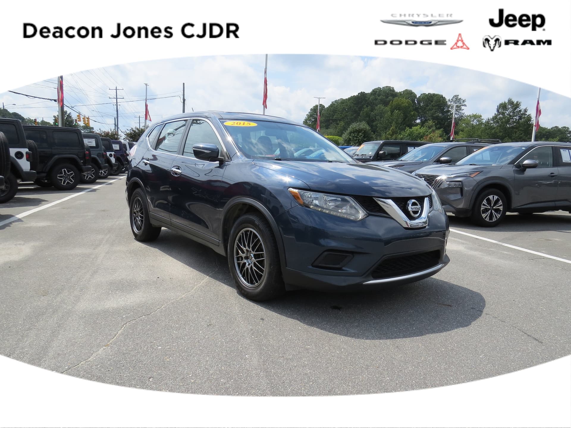 2015 Nissan Rogue Base — photo 1 of 25