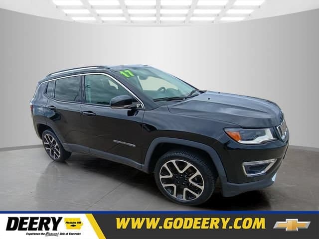 2017 Jeep Compass Limited — photo 1 of 32