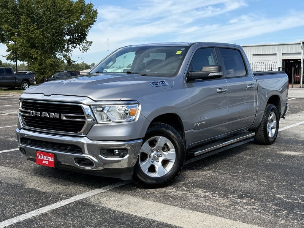 2020 RAM 1500 Base — photo 1 of 28