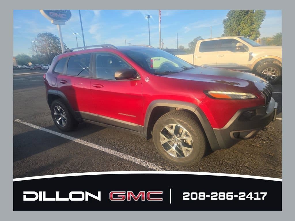 2016 Jeep Cherokee Trailhawk — photo 1 of 22
