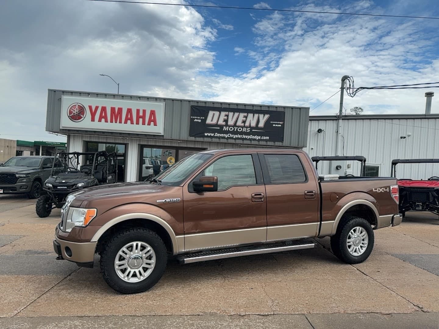 2011 Ford F-150 Lariat — photo 1 of 19