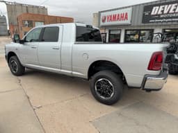 Extra Photo