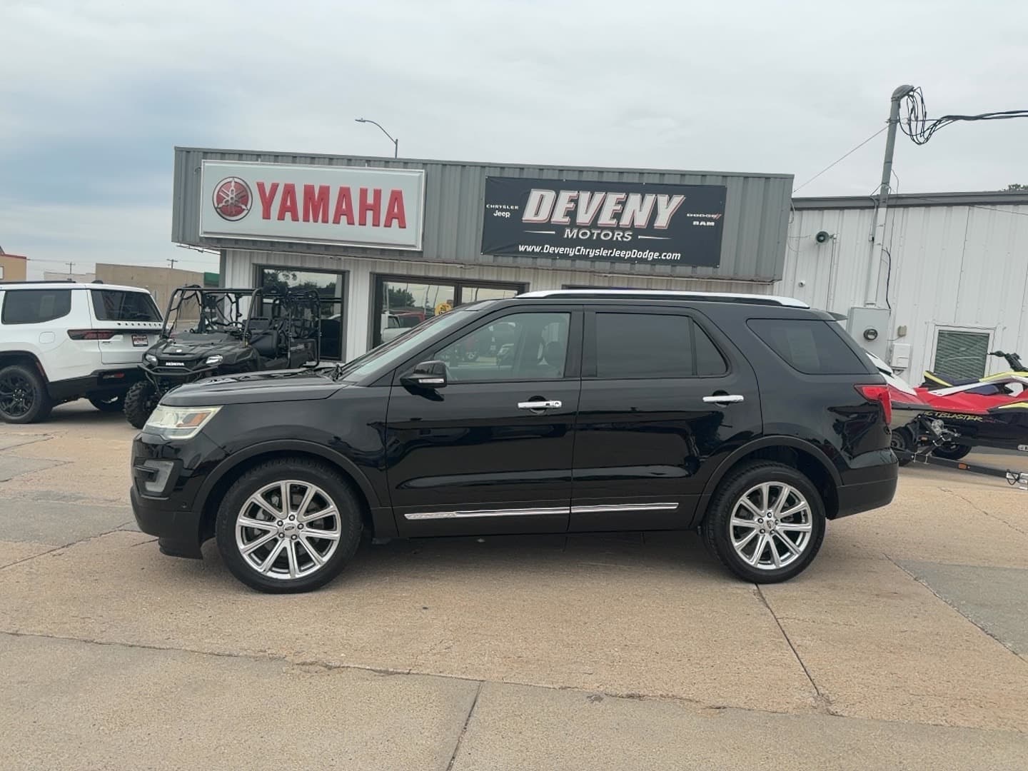 2016 Ford Explorer Limited — photo 1 of 29