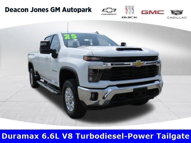 2025 Chevrolet Silverado 3500HD LT — photo 1 of 24