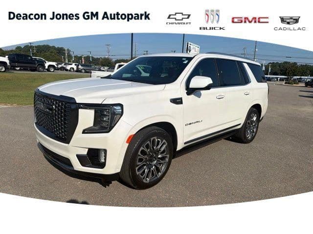 2023 GMC Yukon Denali Ultimate — photo 1 of 22
