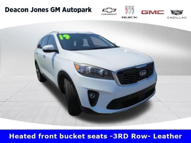 2019 Kia Sorento EX — photo 1 of 24