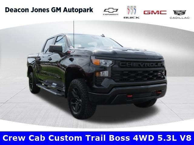 2025 Chevrolet Silverado 1500 Custom Trail Boss — photo 1 of 21