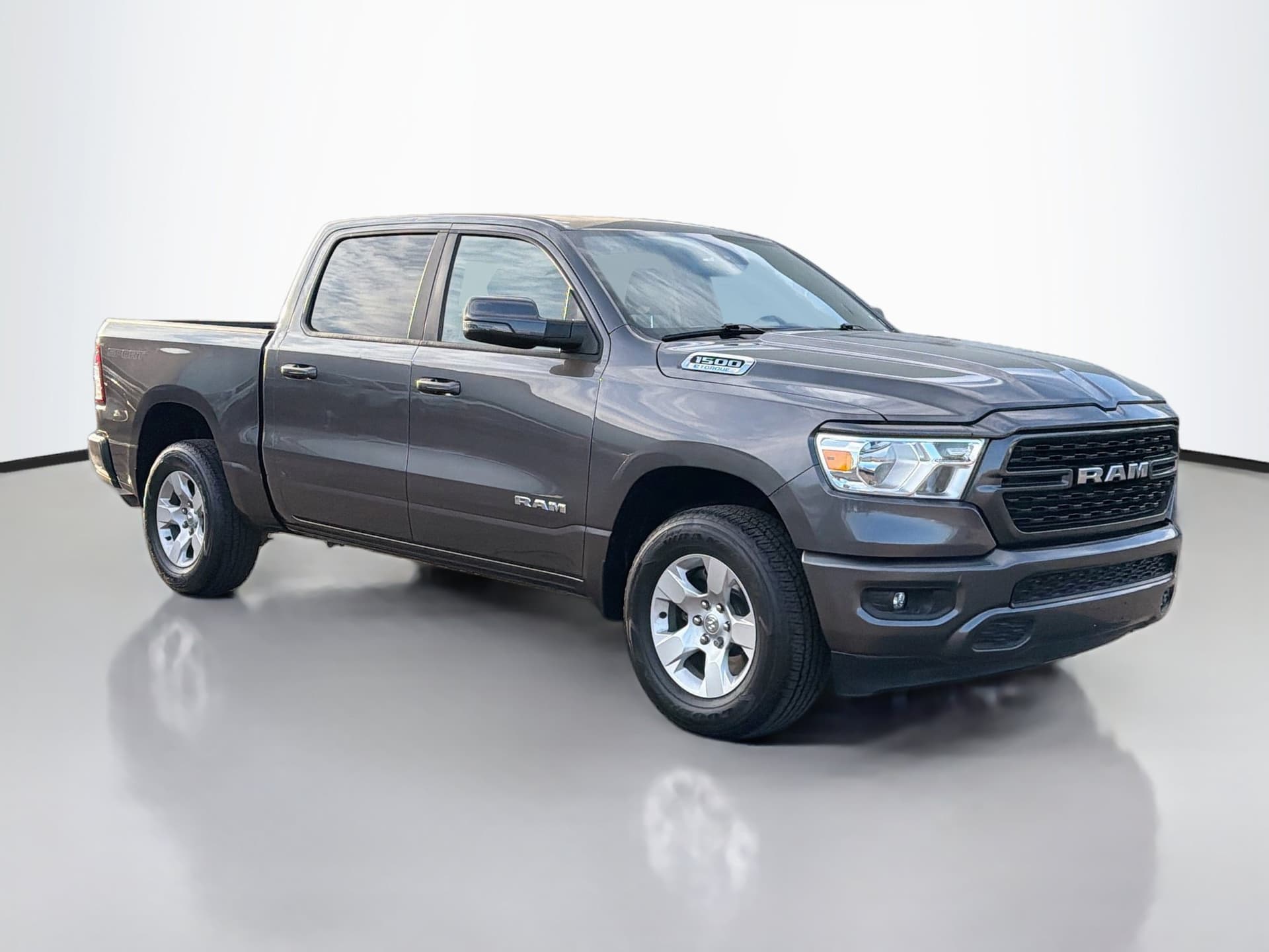 2023 RAM 1500 Base — photo 1 of 36