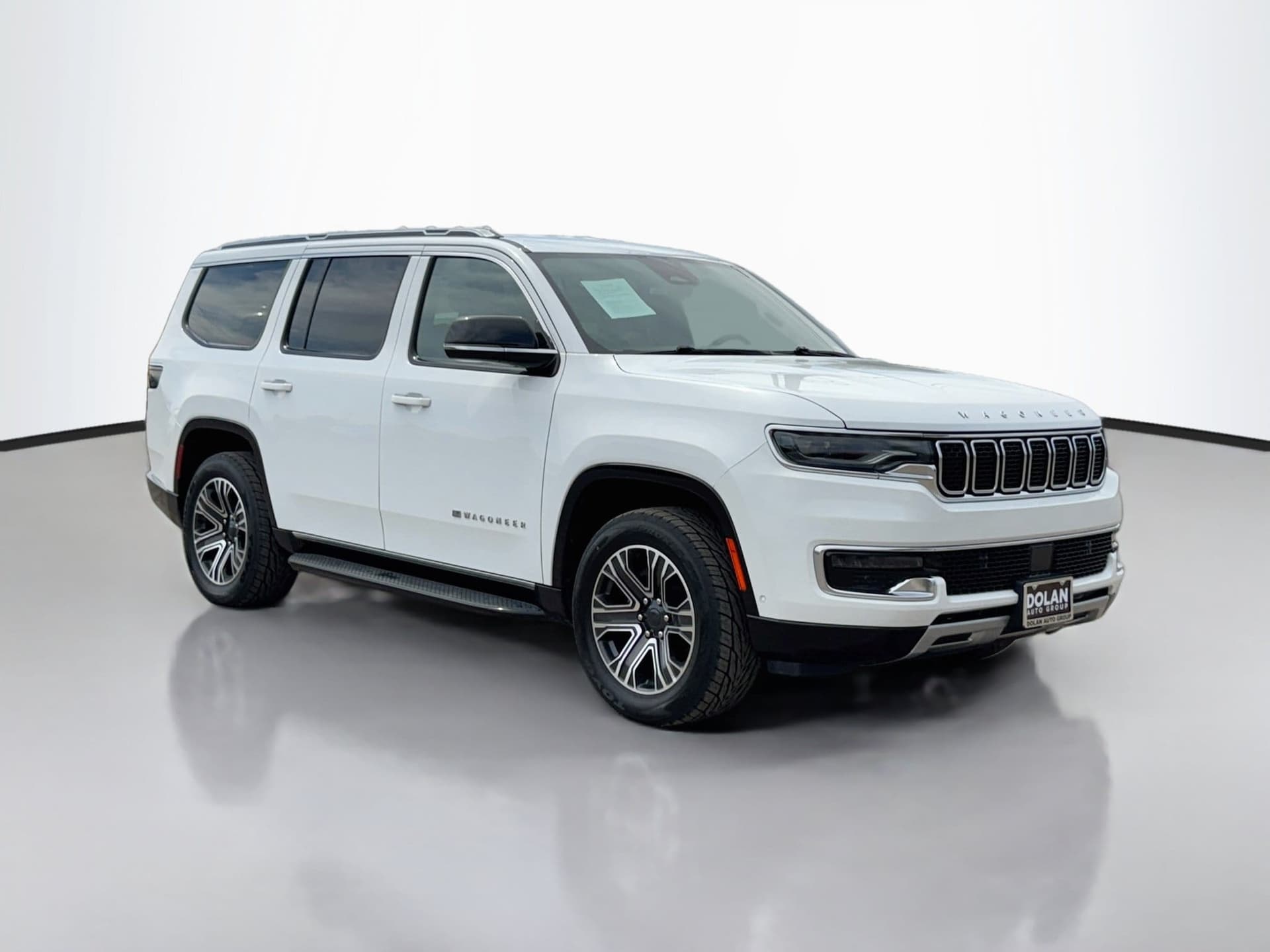 2024 Jeep Wagoneer Series II — photo 1 of 39