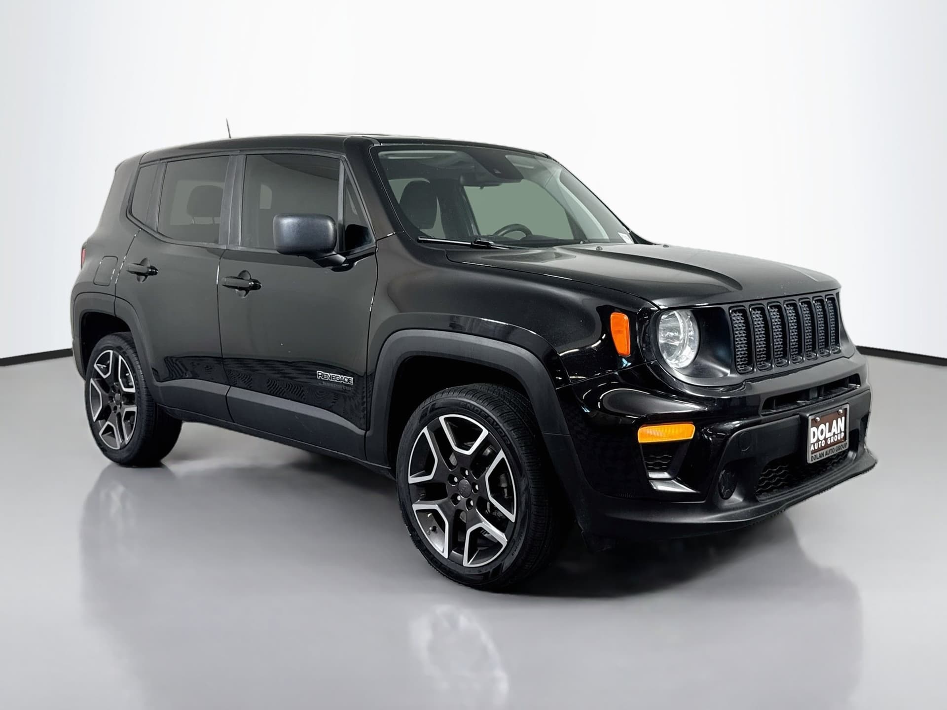 2021 Jeep Renegade Sport — photo 1 of 34
