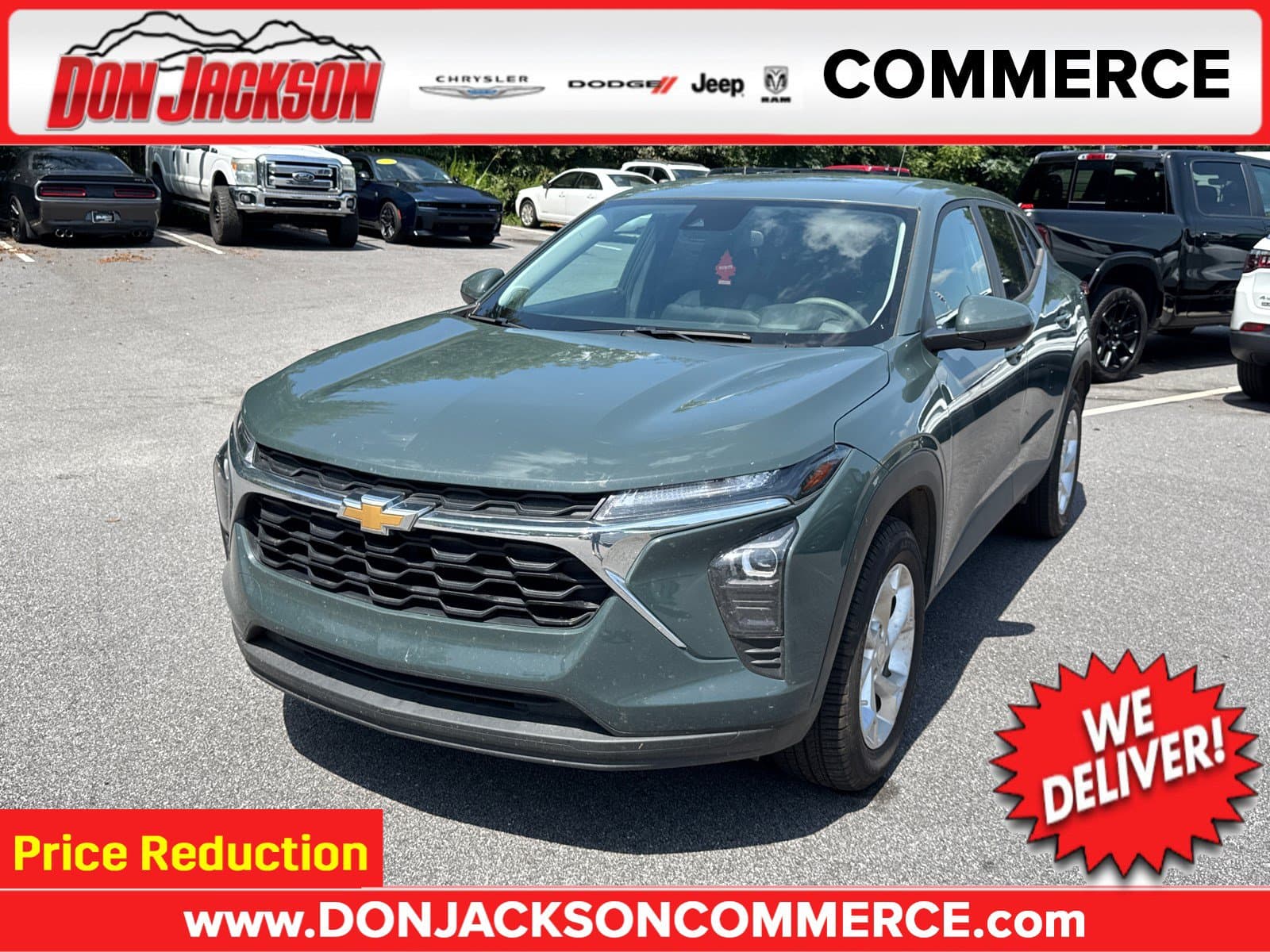 2025 Chevrolet Trax LS — photo 1 of 29