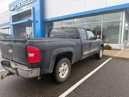 Extra Photo