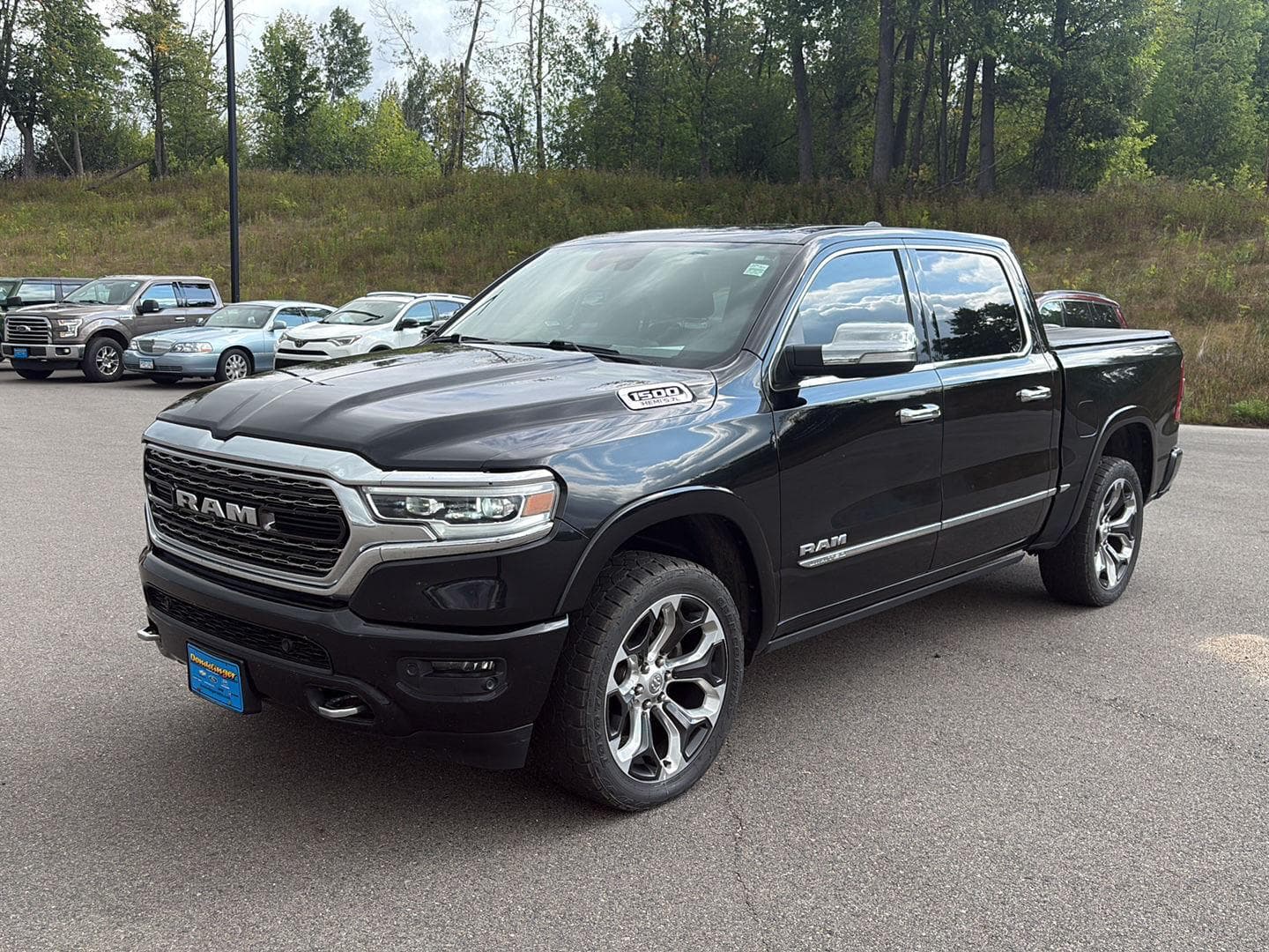 2019 RAM 1500 Limited — photo 1 of 6