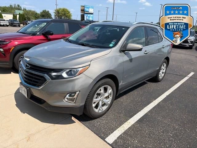 2018 Chevrolet Equinox LT — photo 1 of 9