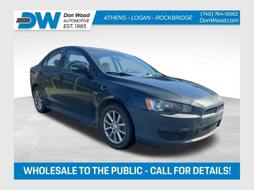 2015 Mitsubishi Lancer ES — photo 1 of 2