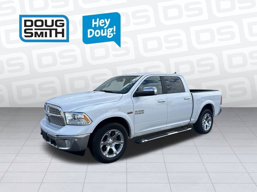 2018 RAM 1500 Laramie — photo 1 of 24
