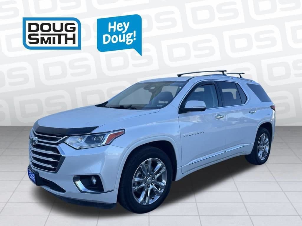2021 Chevrolet Traverse High Country — photo 1 of 33