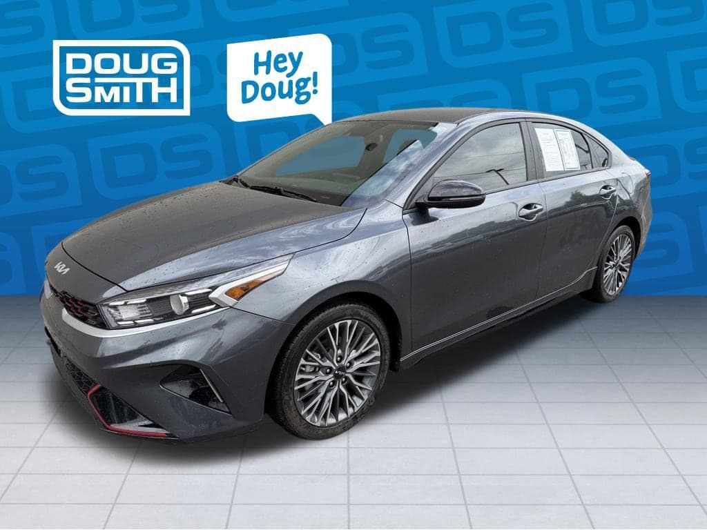 2023 Kia Forte GT-Line — photo 1 of 8