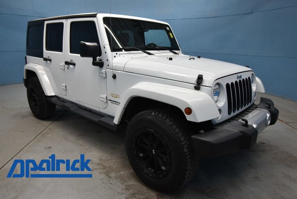 2015 Jeep Wrangler Sahara — photo 1 of 40