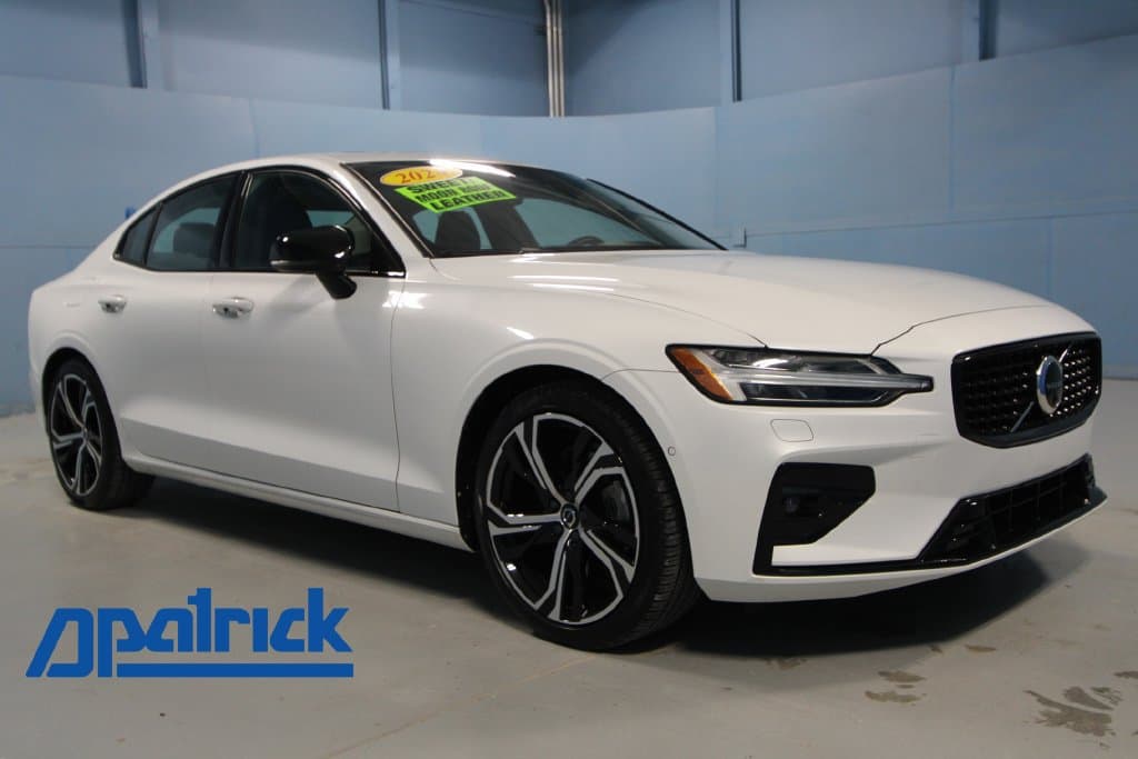 2024 Volvo S60 Base — photo 1 of 36