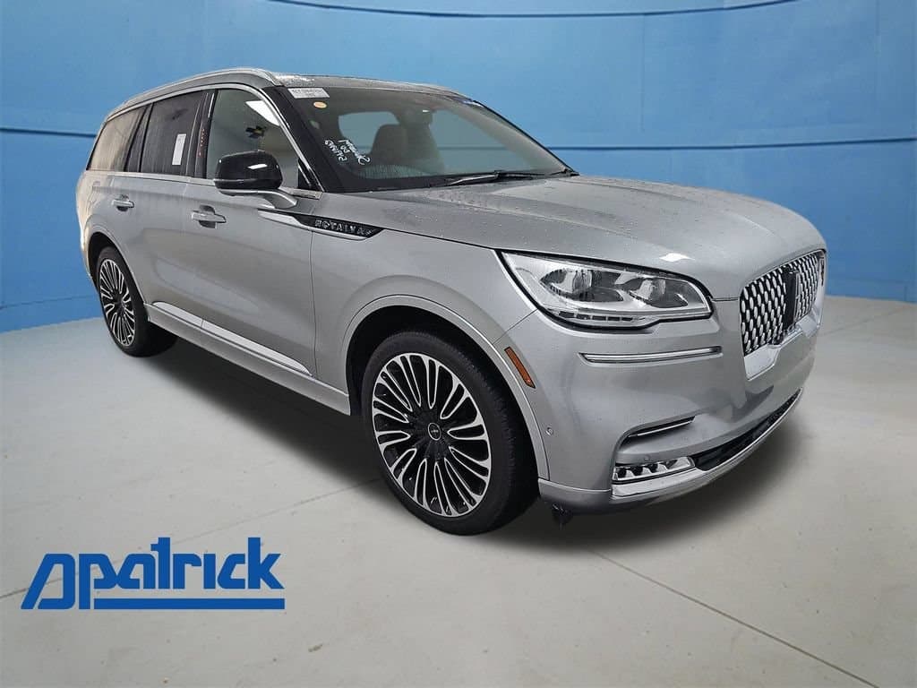 2024 Lincoln Aviator Black Label — photo 1 of 13