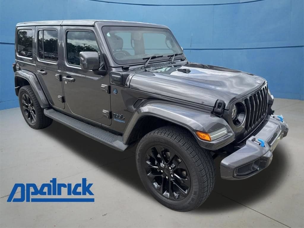 2021 Jeep Wrangler Unlimited Sahara — photo 1 of 17