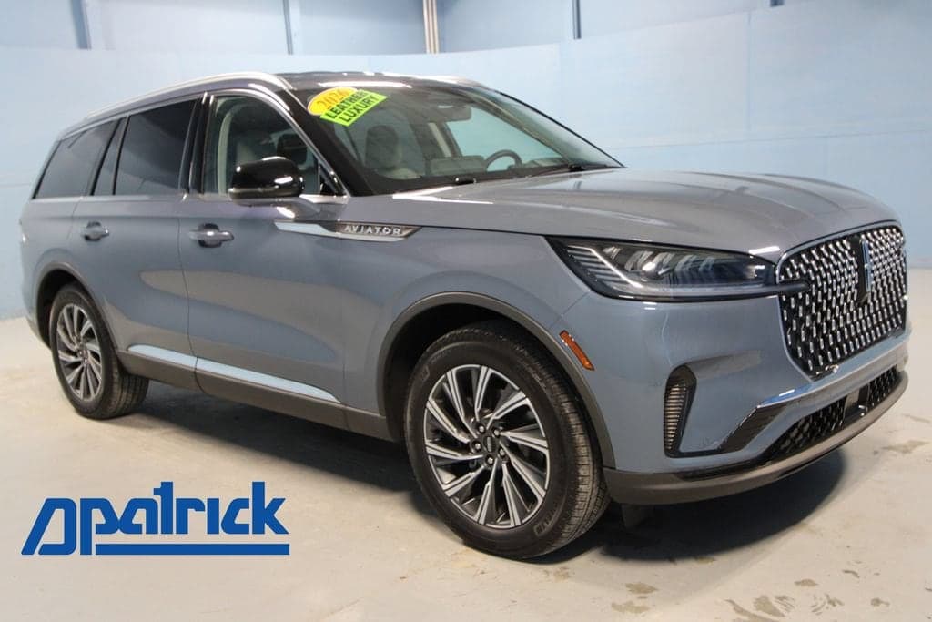 2026 Lincoln Aviator Premiere — photo 1 of 49