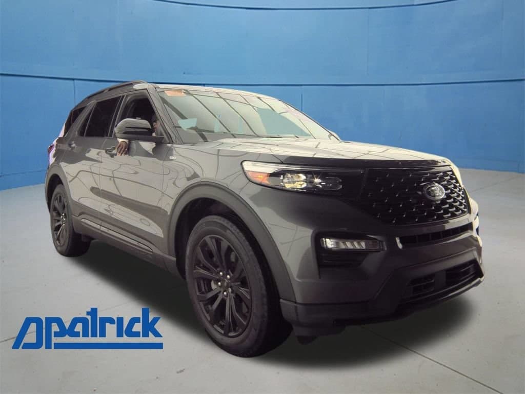 2024 Ford Explorer ST-Line — photo 1 of 13